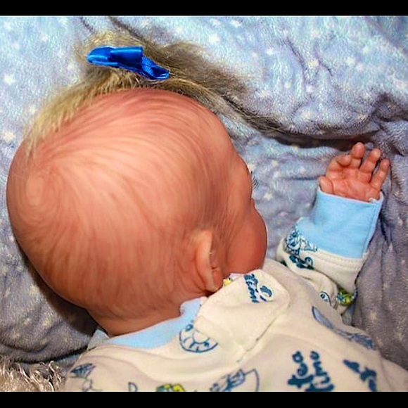 handmade realistic collector’s weighted Reborn preemie doll with blue green eyes - Picture 6 of 10